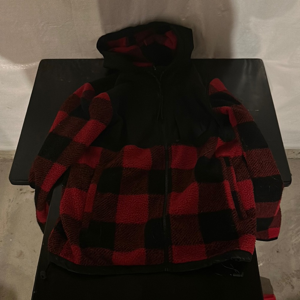 American Eagle Flannel Zip-Up jacket